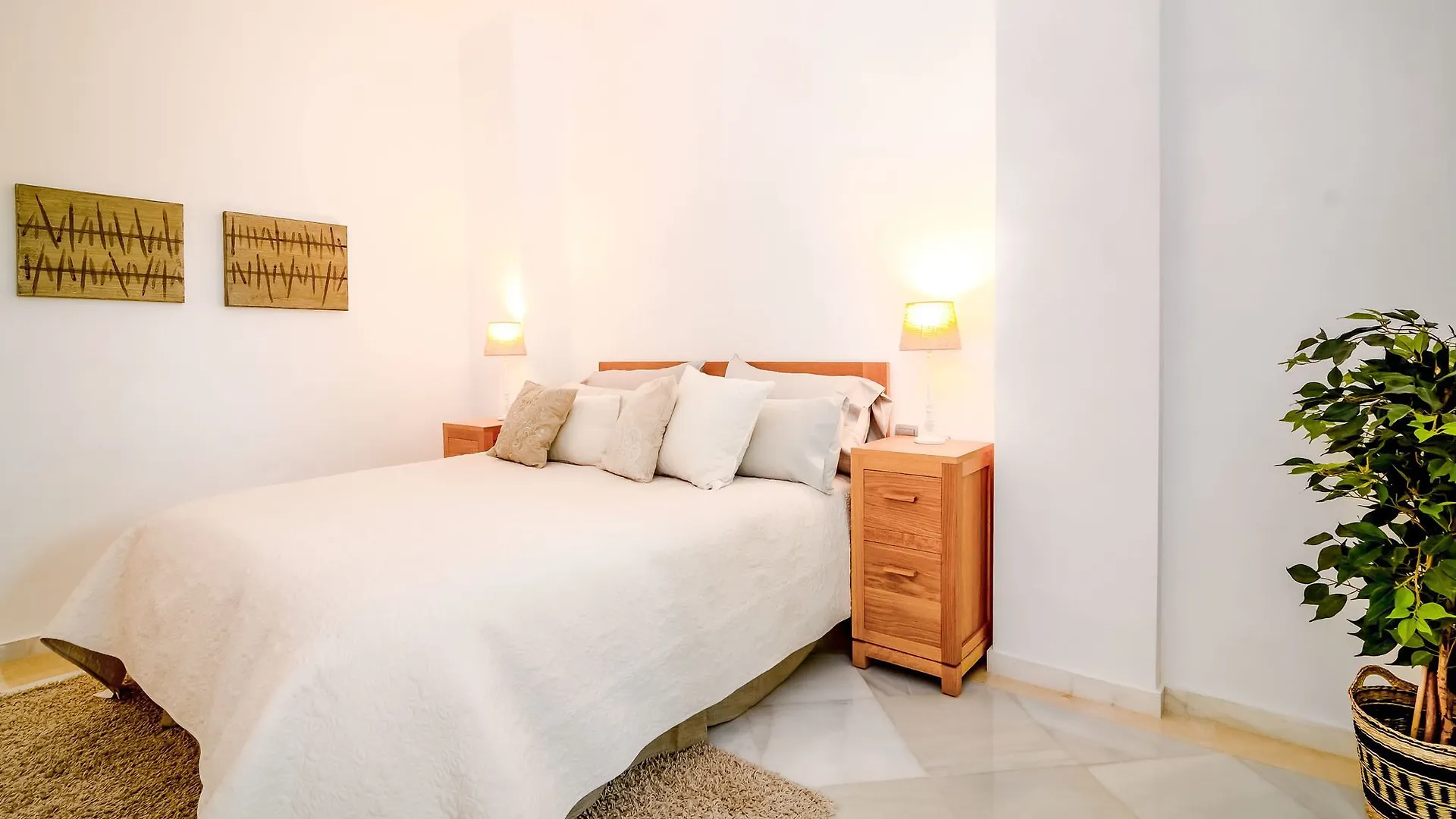 Apartment Fa-Fab 2 Bedroom Apt In And Outdoor Pool Marbella