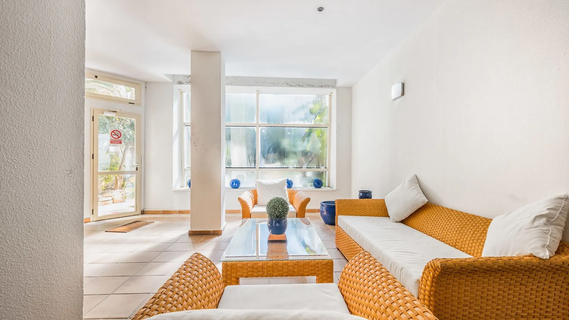 Apartment Fa-Fab 2 Bedroom Apt In And Outdoor Pool Marbella
