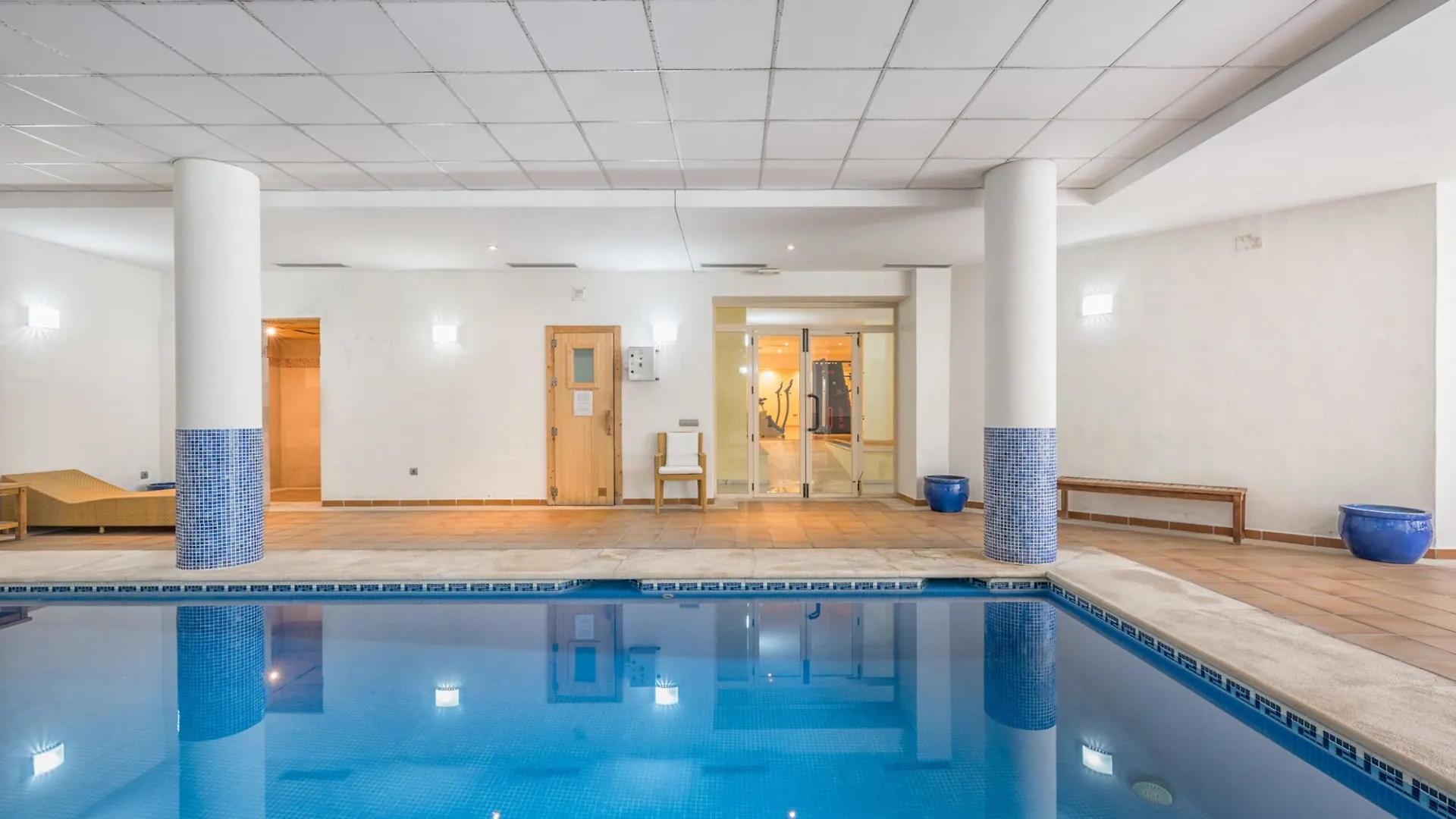 Apartment Fa-Fab 2 Bedroom Apt In And Outdoor Pool Marbella Spain