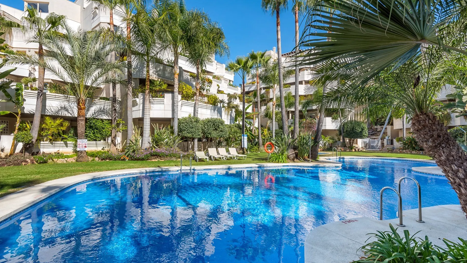 Fa-Fab 2 Bedroom Apt In And Outdoor Pool Marbella 0*,